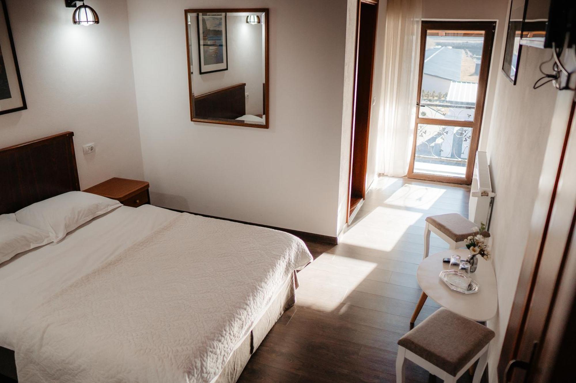 Pastravaria Ursu Vînători-Neamţ Extérieur photo