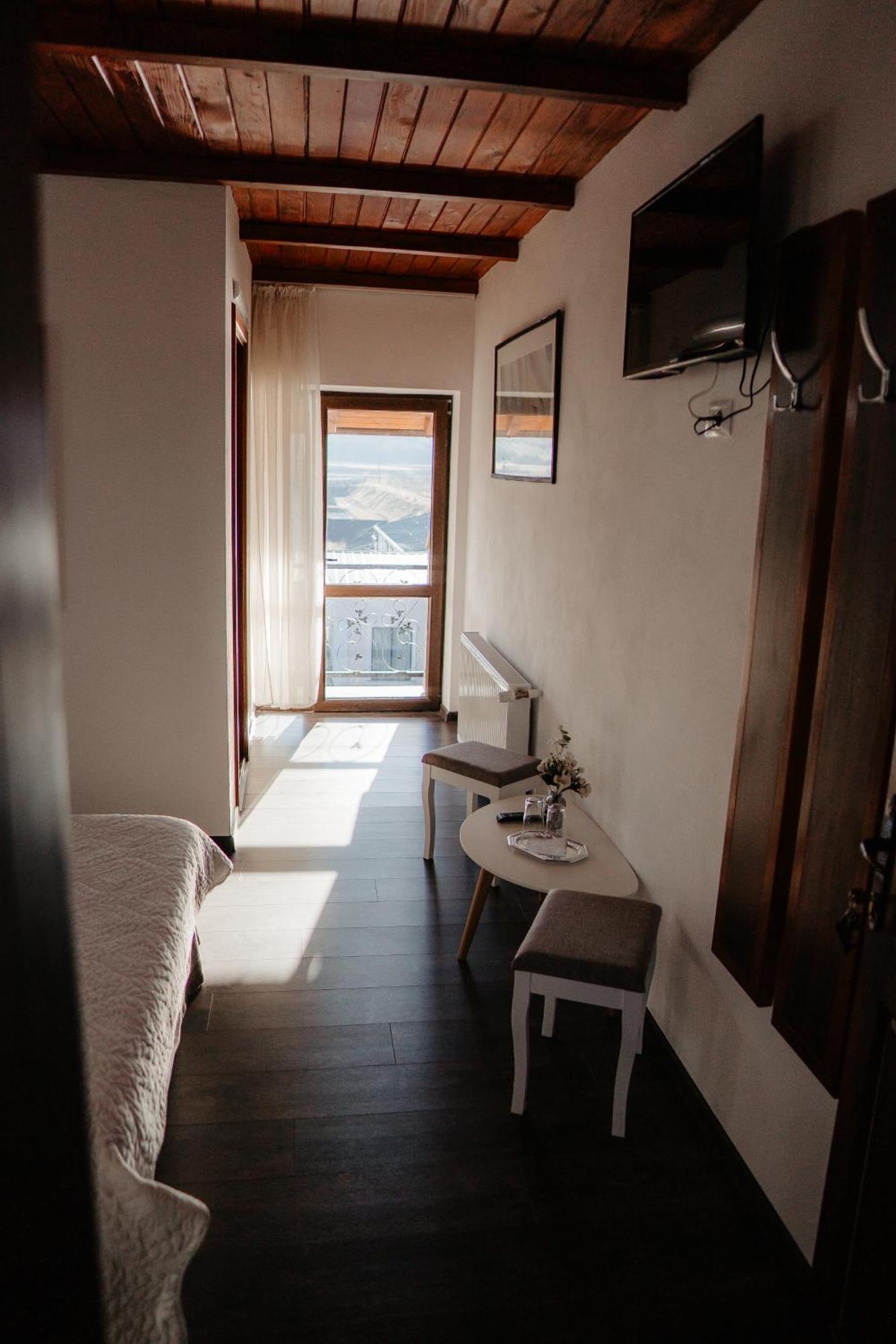 Pastravaria Ursu Vînători-Neamţ Extérieur photo